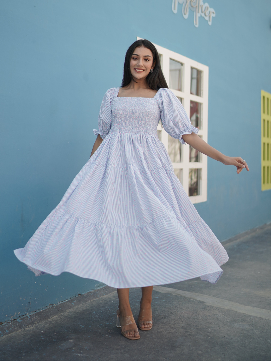Cotton Dobby Smocked Midi Dress – Label16