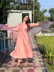 Pink Chanderi Kurta Set With Organza Dupatta