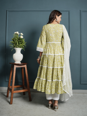 Green White Lace Kurta with Pants And Dupatta