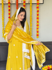 Crinkle Crepe Yellow Embroidery Kurta Set With Organza Dupatta