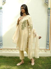 Ivory Embrace Kurta Set