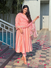 Pink Chanderi Kurta Set With Organza Dupatta